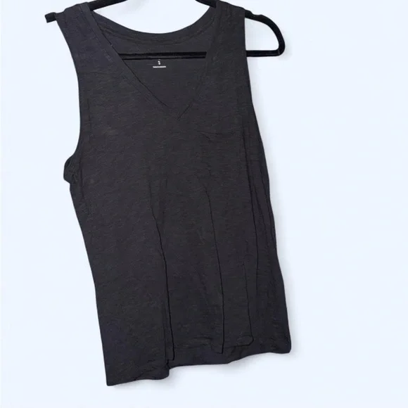 2 PC - a.n.a pocket tanks- White and Black - Picture 2 of 2